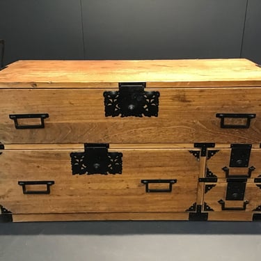 Antique Tansu Chest (Seattle)