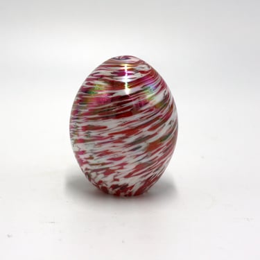 vintage art glass egg shaped paper weight red and white swirls 