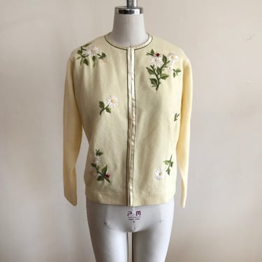 Daisy and Ladybug Embroidered Cardigan Sweater - 1960s 