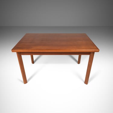 Mid Century Modern Danish-Styled Extension Dining Table in Teak, c. 1970s 