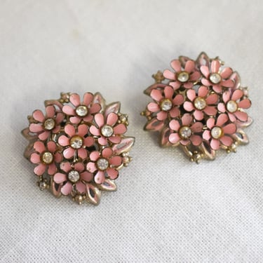 1950s/60s Pink Flower Cluster Clip Earrings 