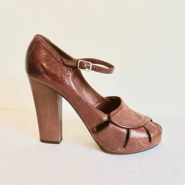 Chloe Size 39.5, 8.5 US Brown Leather Platform High Heels Open Toe Ankle Strap Fall French Designer Shoes Made in Italy 
