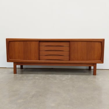 Vintage Danish Mid Century Modern Teak H.P. Hansen Credenza / Sideboard 