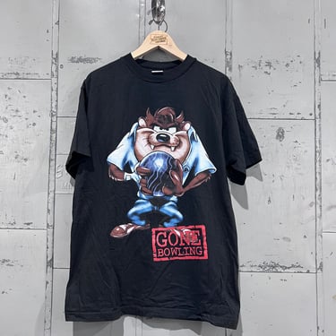 Looney Tunes Size medium 90s Tasmania devil bowing t shirt 