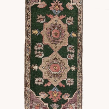 HOLD District Loom Vintage Turkish Anatolian Runner Rug No. 372 | 1'11 x 5'