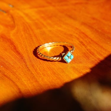 Vintage Minimalist 14K Gold Turquoise Mosaic Ring, Petite Yellow Gold Ribbon Ring Band, Midi/Stacking Ring, 585, Bohemian, Size 4 3/4 US 