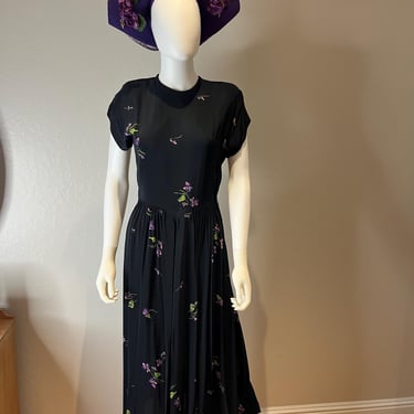 The Etiquette Pose - Vintage 1940s Black Rayon Violet Print Cocktail Dress - 4/6 