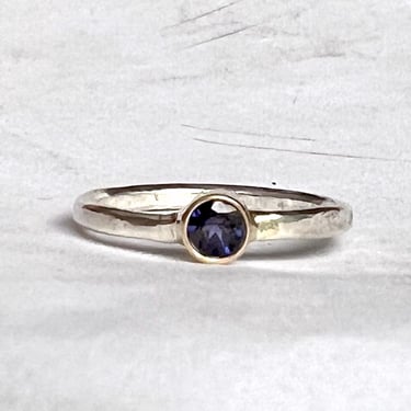 5mm Iolite Solitaire Ring in 14k gold on chunky hammered sterling silver band 