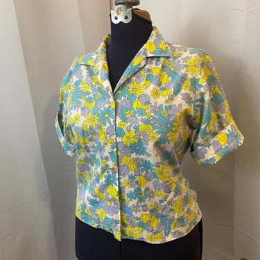 1960s Vintage Floral Camp Shirt Blue Yellow Big Ditsy Floral 38 L 