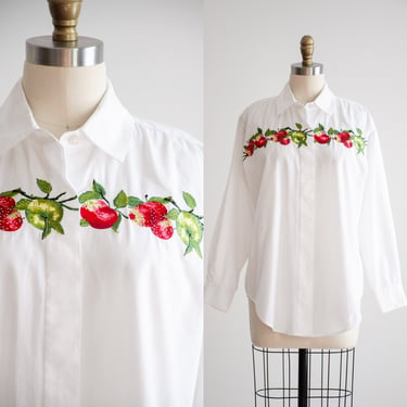 cute cottagecore blouse 90s vintage apple embroidered white cotton shirt 