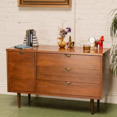 Bassett Walnut Vintage Credenza Buffet