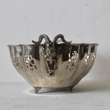 Mottahedeh Style Silver Plated Fruit Centerpiece Bowl Goat Head Handles Footed Details Vintage Mid Century Hollywood Regency FREE SHIPPING 