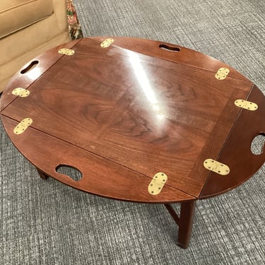 Oval Tray Table