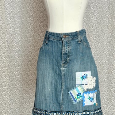 Restyled Denim Skirt, OOAK Patchwork, Lace, Fringed Hemline, Upcycled Fashion, High Waist Skirt, Blue Jean Skirt, Size 8 US 