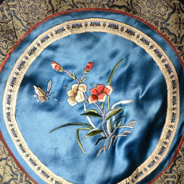 Gorgeous Japanese Silk Roundel Your Choice of Design | Vintage Silk Wall Hanging | Embroidered Butterfly & Flowers | Hand Sewn | Bixley Shop 