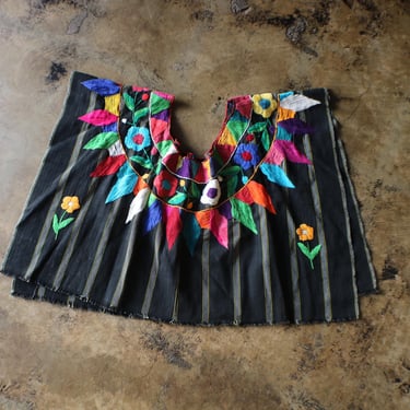 Vintage Huipil / South American Embroidered Tunic / Colorful Floral Art Blouse 