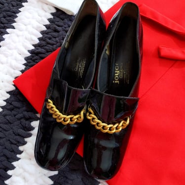 Mod Vintage 60s 70s Black Loafer Heels Shoes with Chunky Gold Chain 