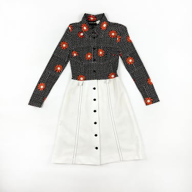 1970s Brown and Orange Polka Dot Daisy Print Mini Dress / Shirt Dress / Mod / Go Go / Scooter / Groovy / Dagger Collar / Small / Psychedelic 