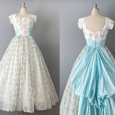Glorious 1950's Ballgown / 50's Floral Evening Dress / 1950s Princess Gown / Dress With Bustle / Size Small 