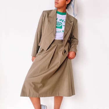 1990s Laurel Green Blazer & Skirt Set, sz. M