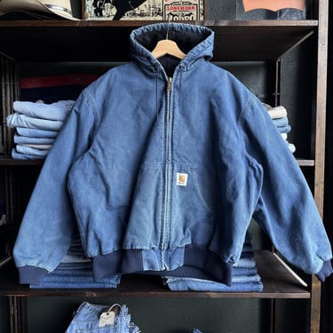 Vintage Carhartt J06 HTG Hooded Work Jacket Men's | Union Station