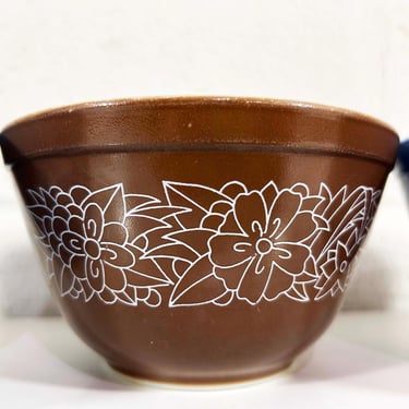 Vintage Pyrex Bowl 401 USA Retro Kitchen Snowflake Woodland Colonial Mist Cereal 1960s 1970s 