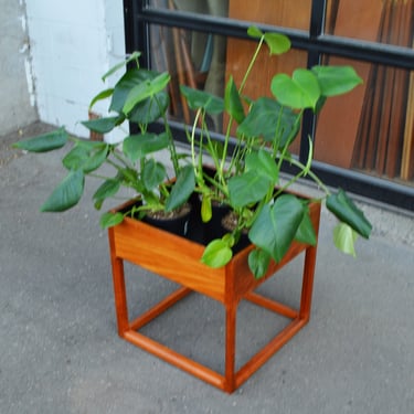 Teak Cubic Planter / Side Table by Kai Kristiansen for Aksel Kjersgaard