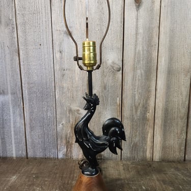 Vintage Metal Rooster Table Lamp 5" x 22"