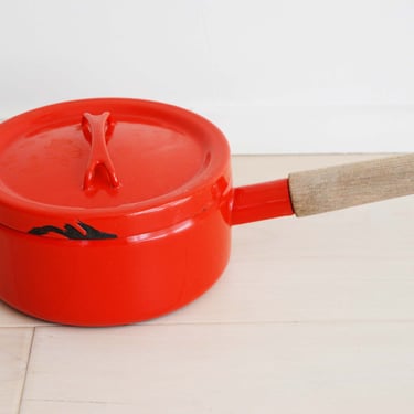 Heikki Orvola for ARABIA Finland Vintage Finella kettle