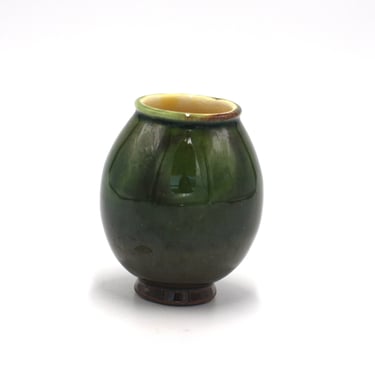 vintage chapleau green glazed vase made in canada 