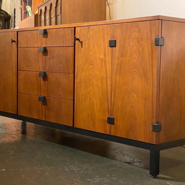 Walnut Credenza by Milo Baughman for Directional Industries INC., Circa 1960s - *Please ask for a shipping quote before you buy. 