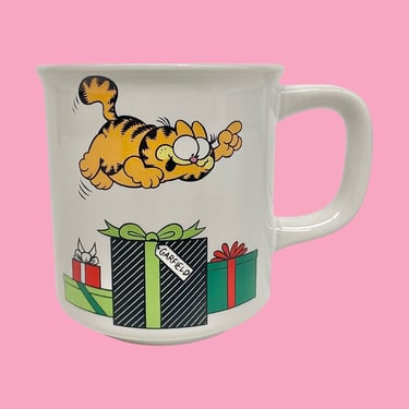 Vintage Garfield Christmas Mug Retro 1970s Xmas + Presents + Jim Davis + Cartoon + Ceramic + United Feature Syndicate + Enesco + Kitchen 