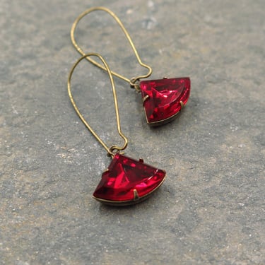Art Deco Earrings, Vintage Earrings, Earrings for Prom, Red Earrings, Fan Earrings, January Birthstone, Geometric Jewelry 