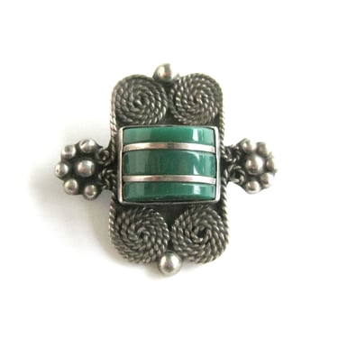 Sterling Silver Brooch with Green Onyx Stone, Taxco Jewelry, Pre-1948 Mexico Jewelry, Southwest Style, Boho Chic, Estate Jewelry Iquala ENL 