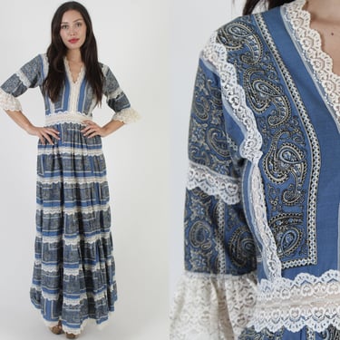Blue Paisley Mexican Wedding Dress / Vintage Angel Sleeve Fiesta Gown / Made In Mexico Bridal Clothing / Tiered Layered Full Skirt 