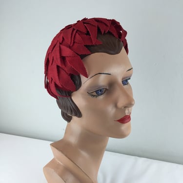 Poinsettia Gaze - Vintage 1950s Red Rayon Leaf Cut Headband Hat Fascinator 