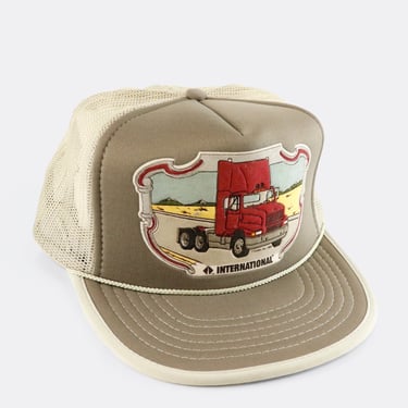 Vintage 1988 Semi Truck Graphic Mesh Trucker Snapback Hat