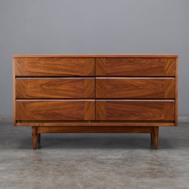 4.5ft Mid Century Modern Walnut Double Dresser 