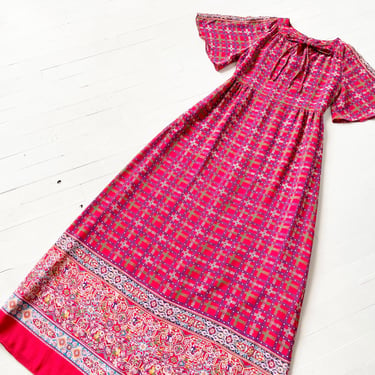 1970s Geometric Print Flutter Sleeve Maxi Dress 