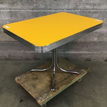 Mustard Retro Cafe Table (Seattle)