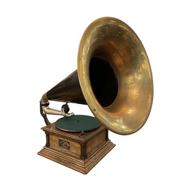 1910s Victor Type M Talking Machine with Witches Hat Horn