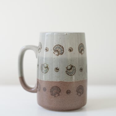Vintage Neutral Seashell Mug 