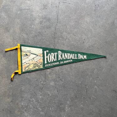 Vintage Fort Randolph Dam Pickstown, SD Felt Souvenir Pennant 