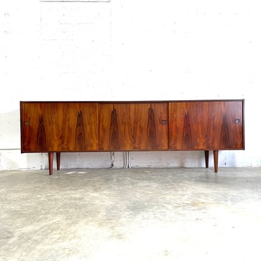 Danish Modern Rosewood Long Console or Credenza 