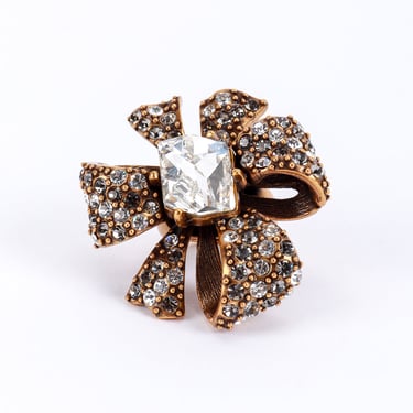 Two-Tone Crystal Pinwheel Bow Ring