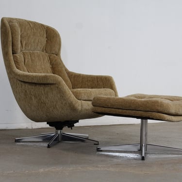 Mid-Century Modern Selig Imperial Overman Egg Style Lounge Chair & Ottoman 
