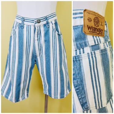 1990s Vintage Wrangler Blue and White Striped Shorts / 90s High Waisted Cotton Denim Western Jean Shorts / Size Large / Waist 32" 