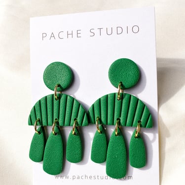 Royal green chandelier earrings 
