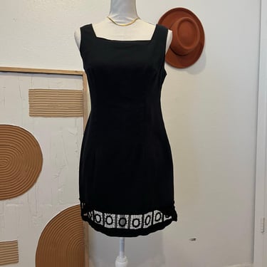 Vintage California Concepts Black Cotton Crochet Trim Sleeveless Mini Dress - M 