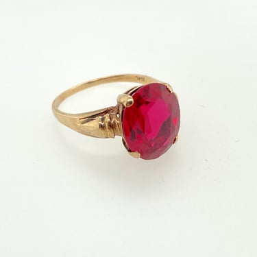 Vintage 5CT Bright Red Oval Lab Created Ruby 10kt Yellow Gold Ring Size 7 